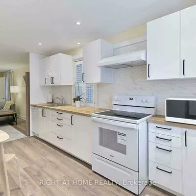 46, Sarno, Sonoma Heights, Vaughan
