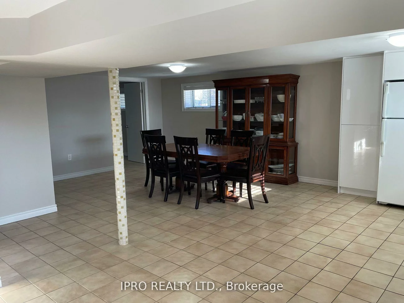 21, Lewis, West Woodbridge, Vaughan
