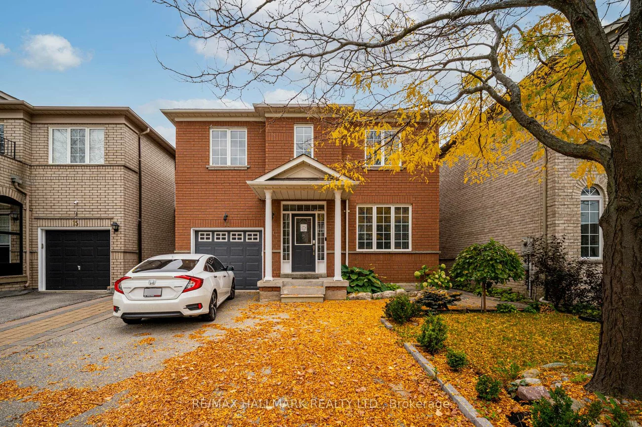 11, Rusty, Vellore Village, Vaughan