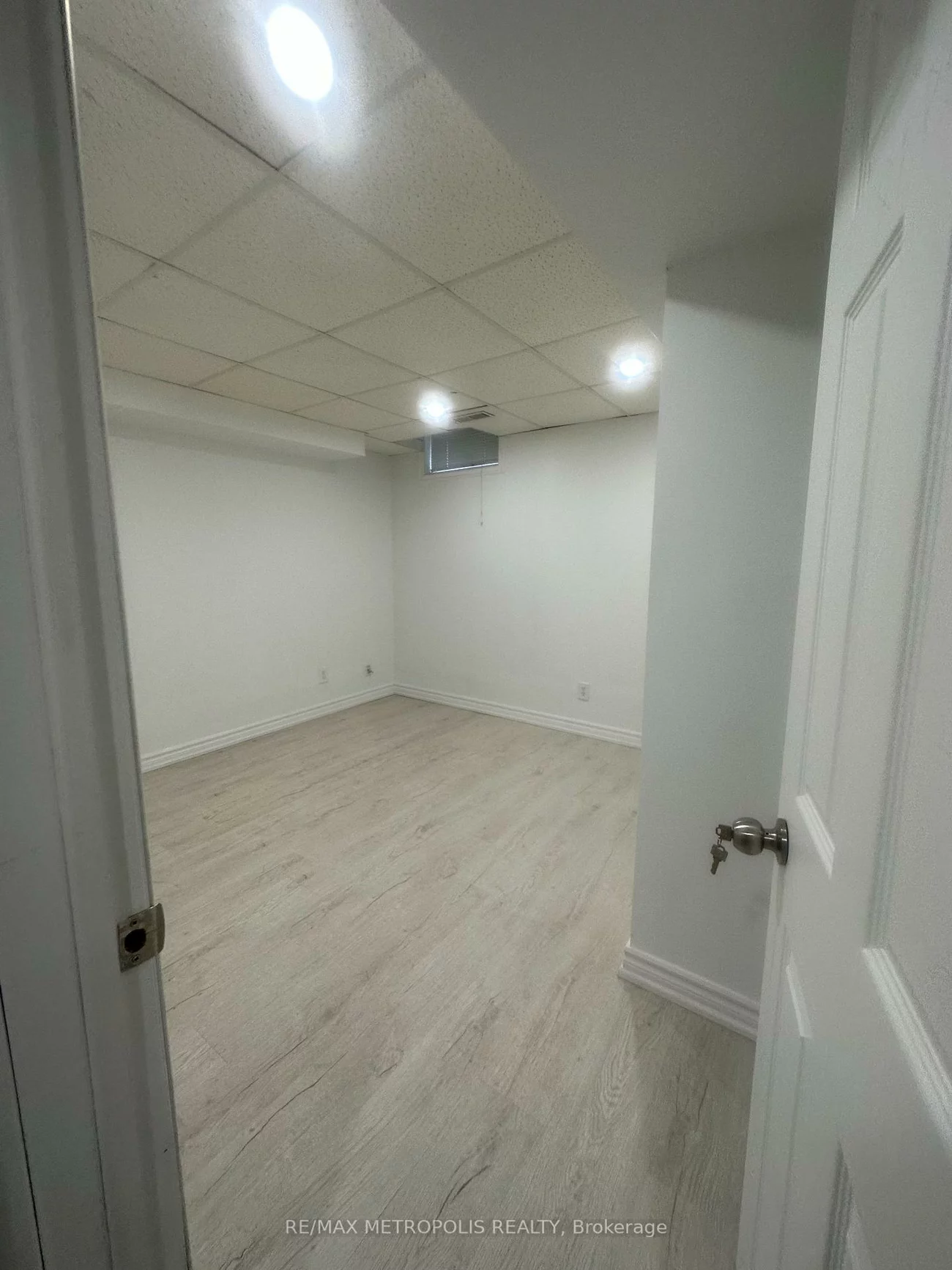 36, Windward, Vellore Village, Vaughan