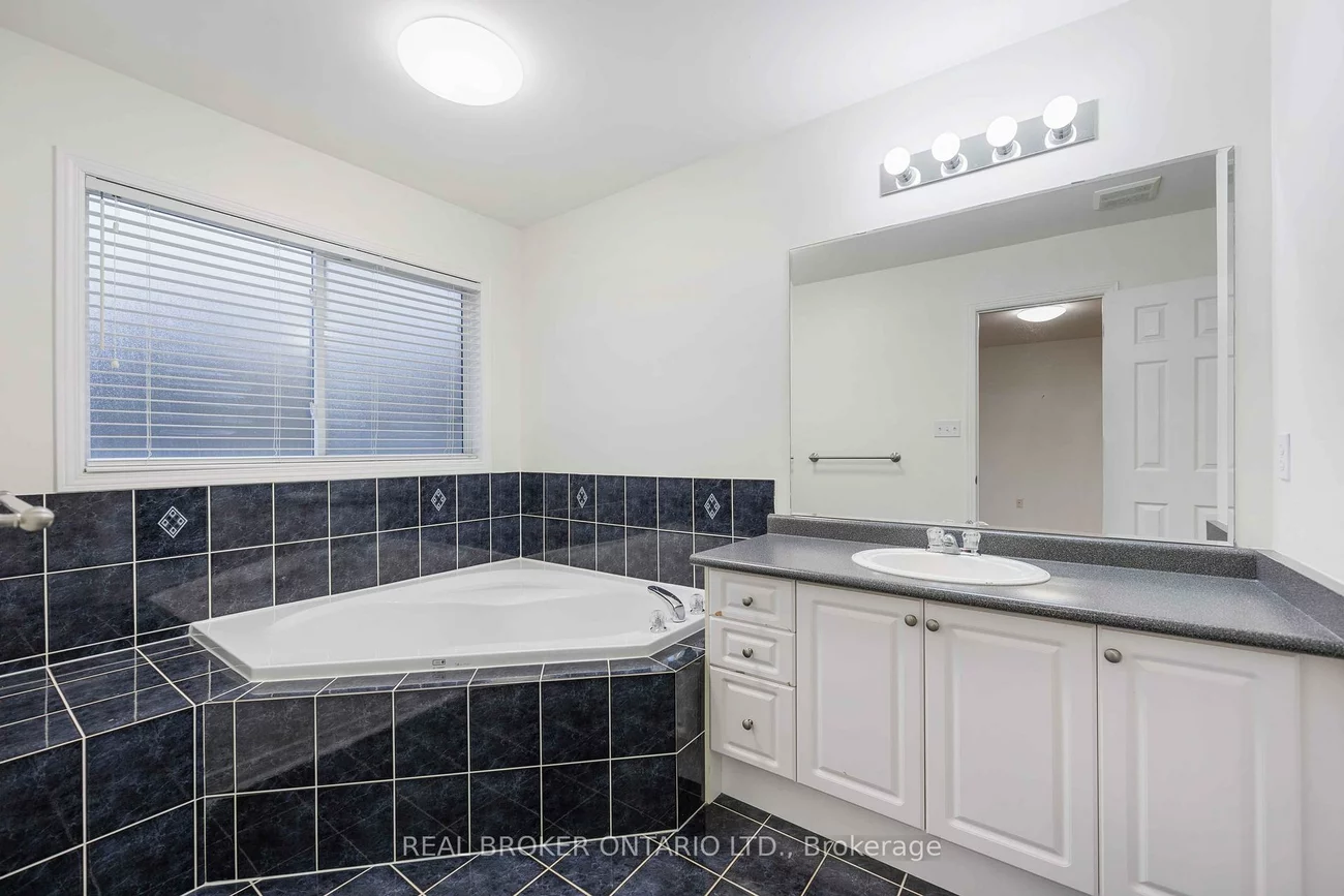 25, Arundel, Vellore Village, Vaughan