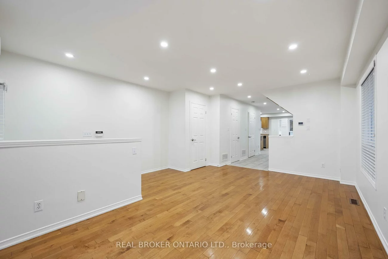 25, Arundel, Vellore Village, Vaughan