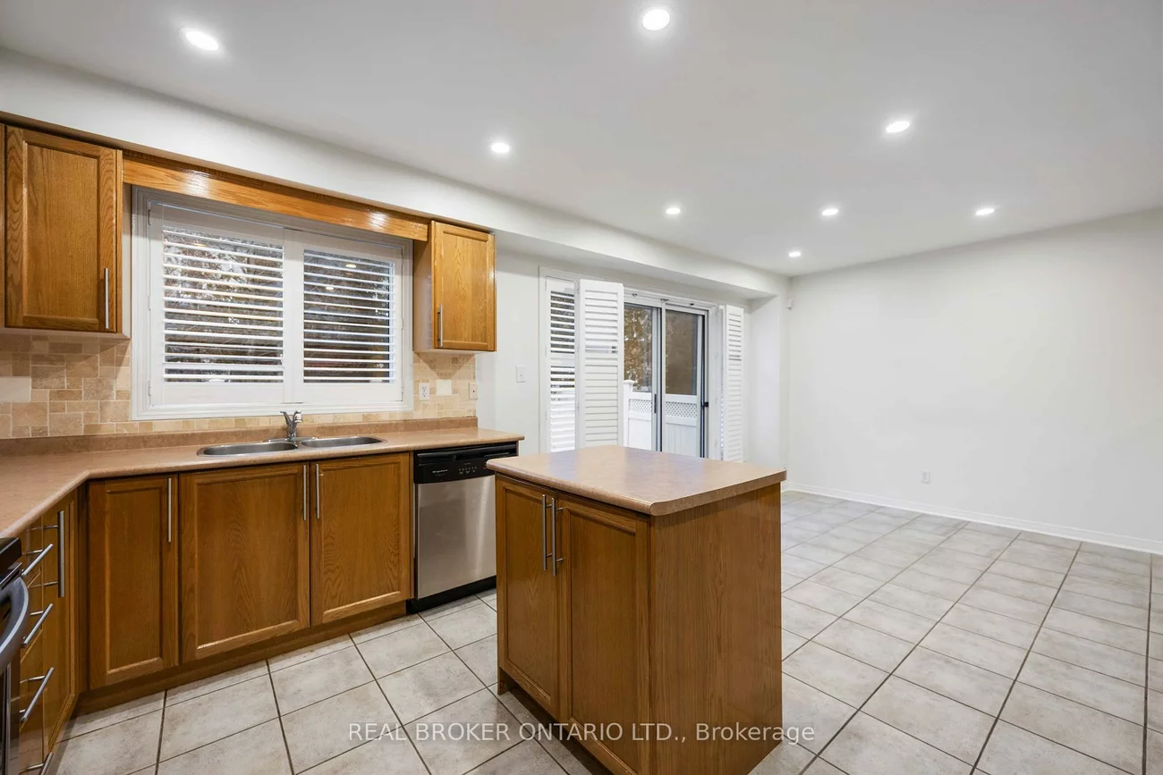 25, Arundel, Vellore Village, Vaughan