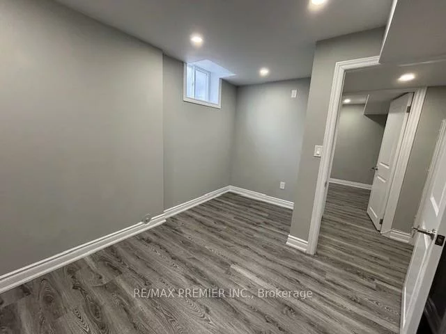54, Rosario, Vellore Village, Vaughan