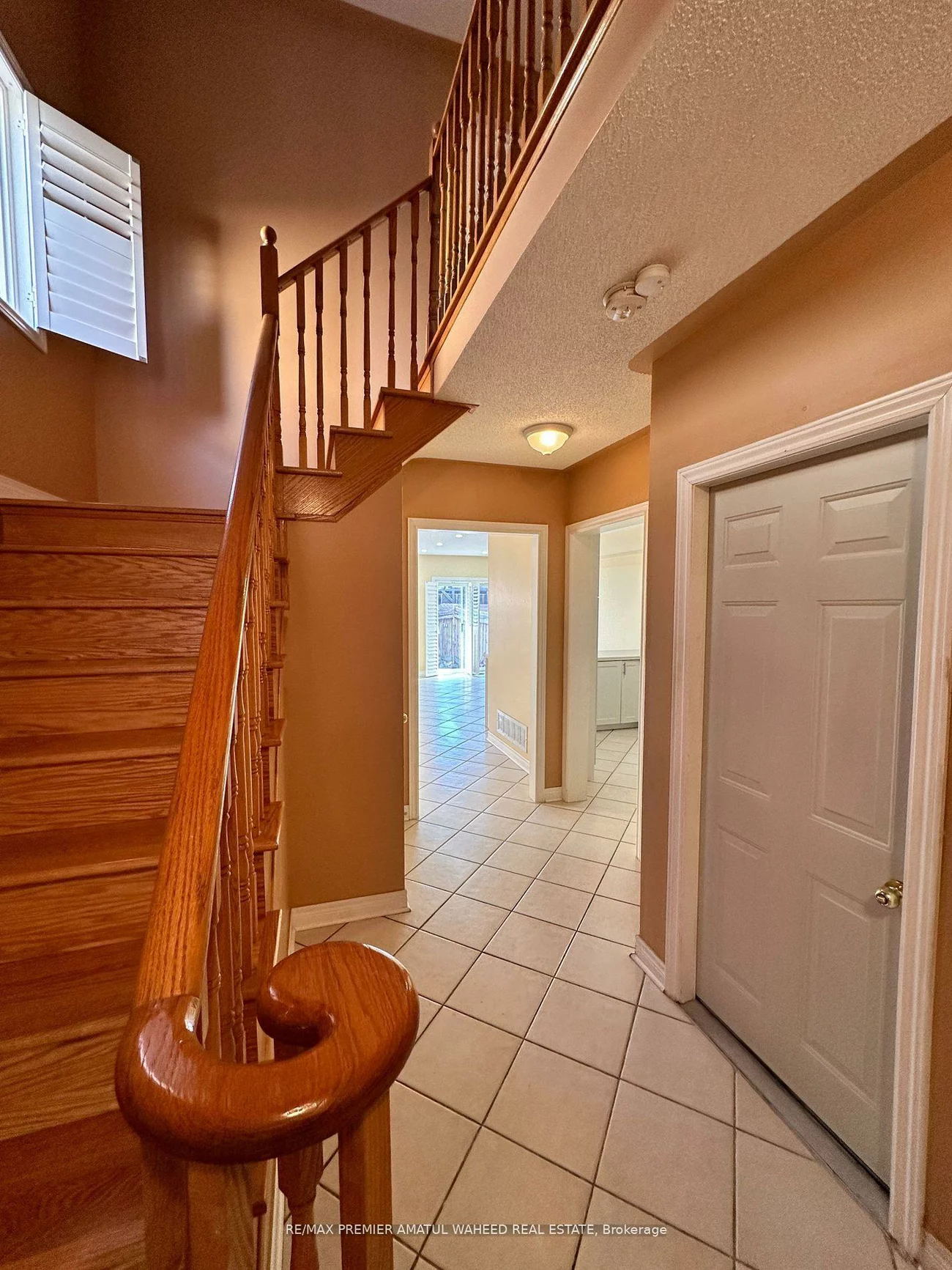 141, Foxchase, East Woodbridge, Vaughan