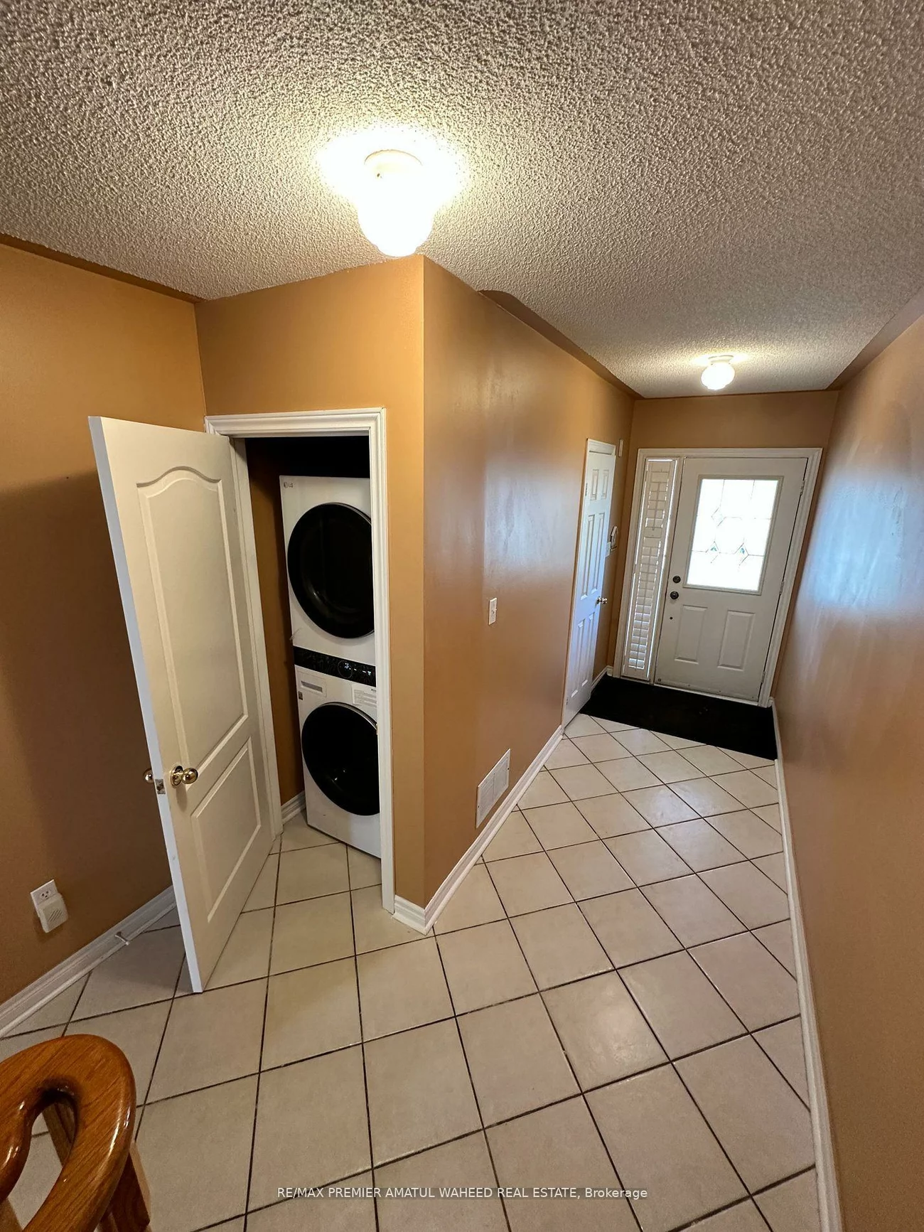 141, Foxchase, East Woodbridge, Vaughan