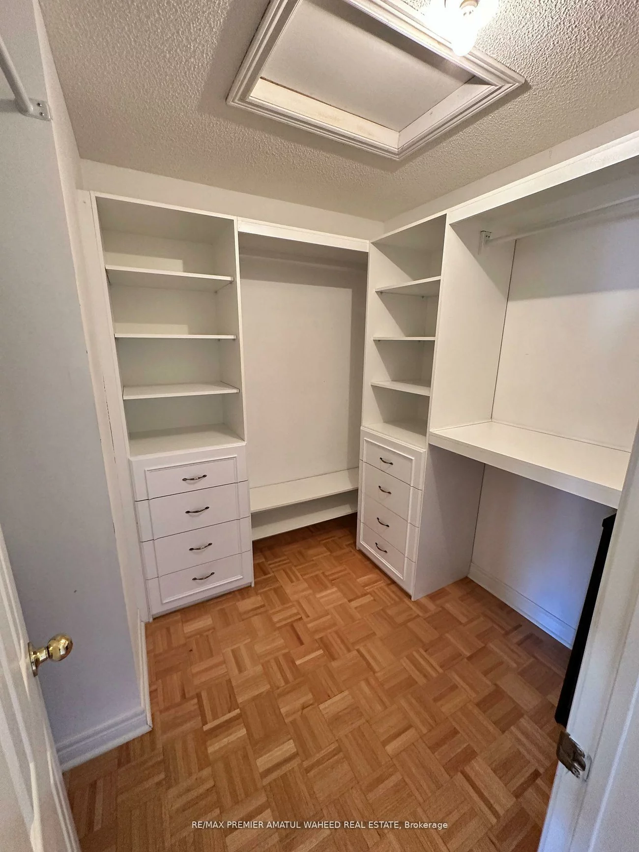 141, Foxchase, East Woodbridge, Vaughan