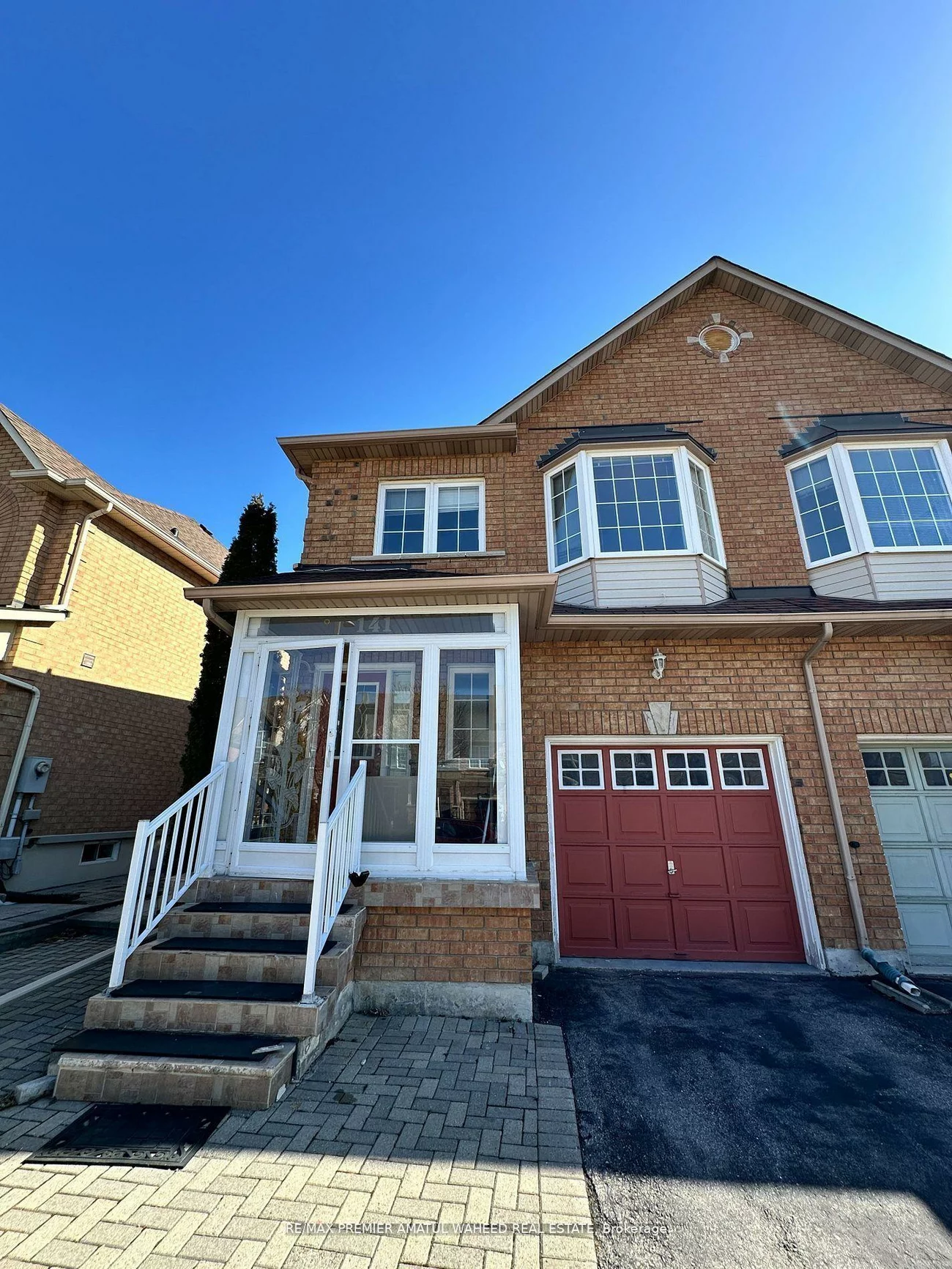 141, Foxchase, East Woodbridge, Vaughan