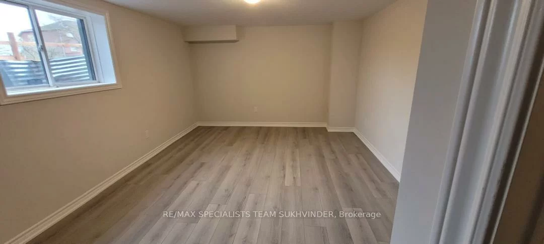 245A, Andy, West Woodbridge, Vaughan