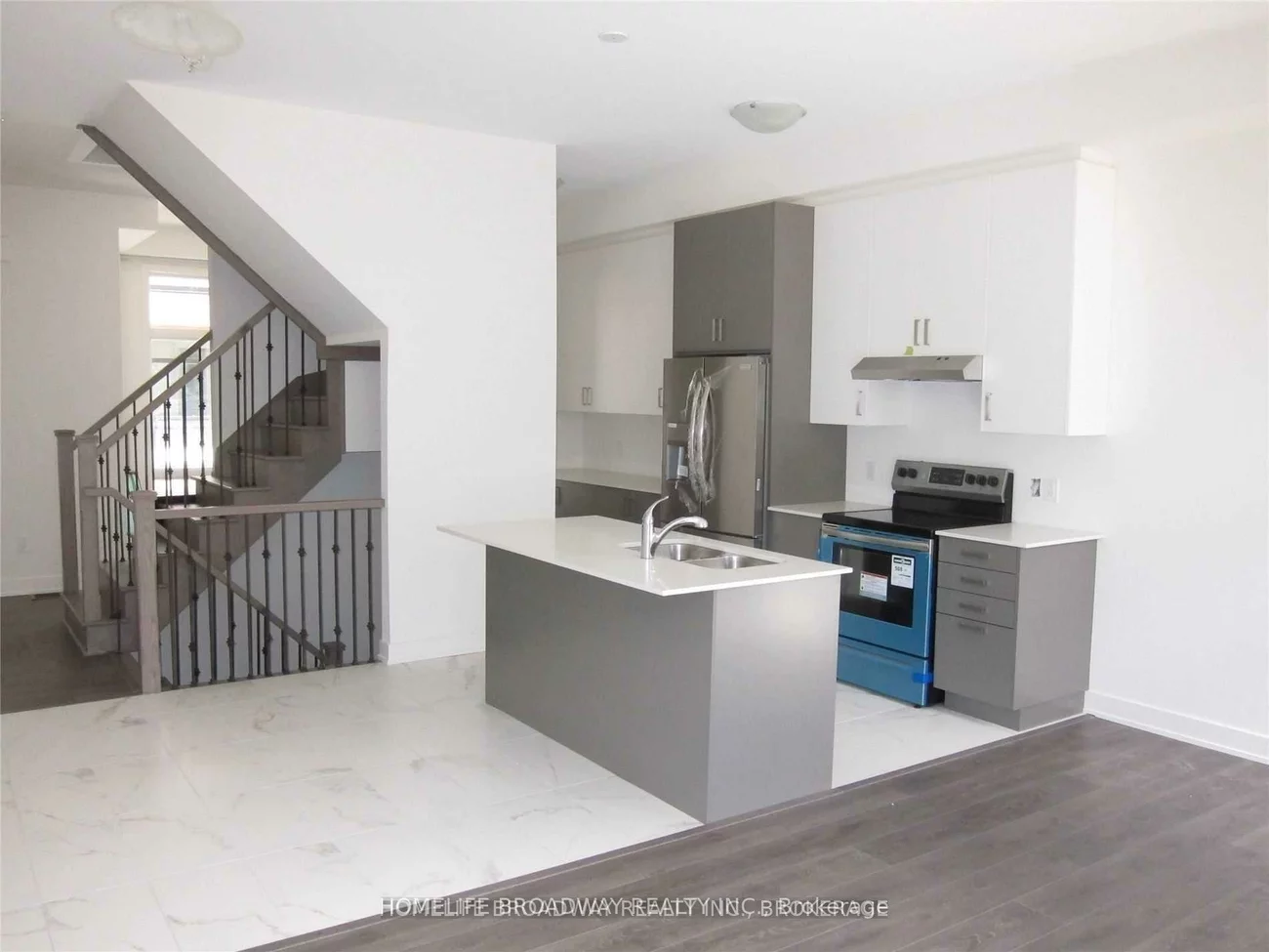 30, Gerussi, Vellore Village, Vaughan