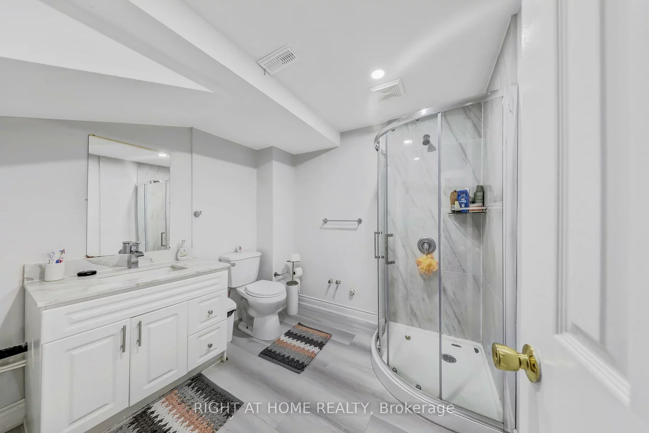 9900, Keele, Maple, Vaughan