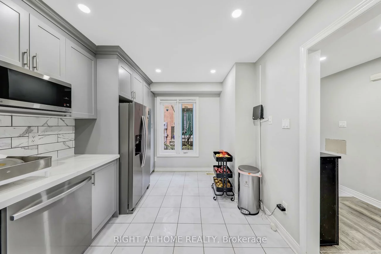 9900, Keele, Maple, Vaughan
