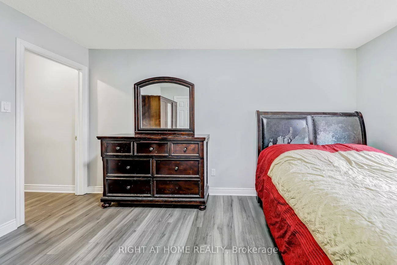 9900, Keele, Maple, Vaughan