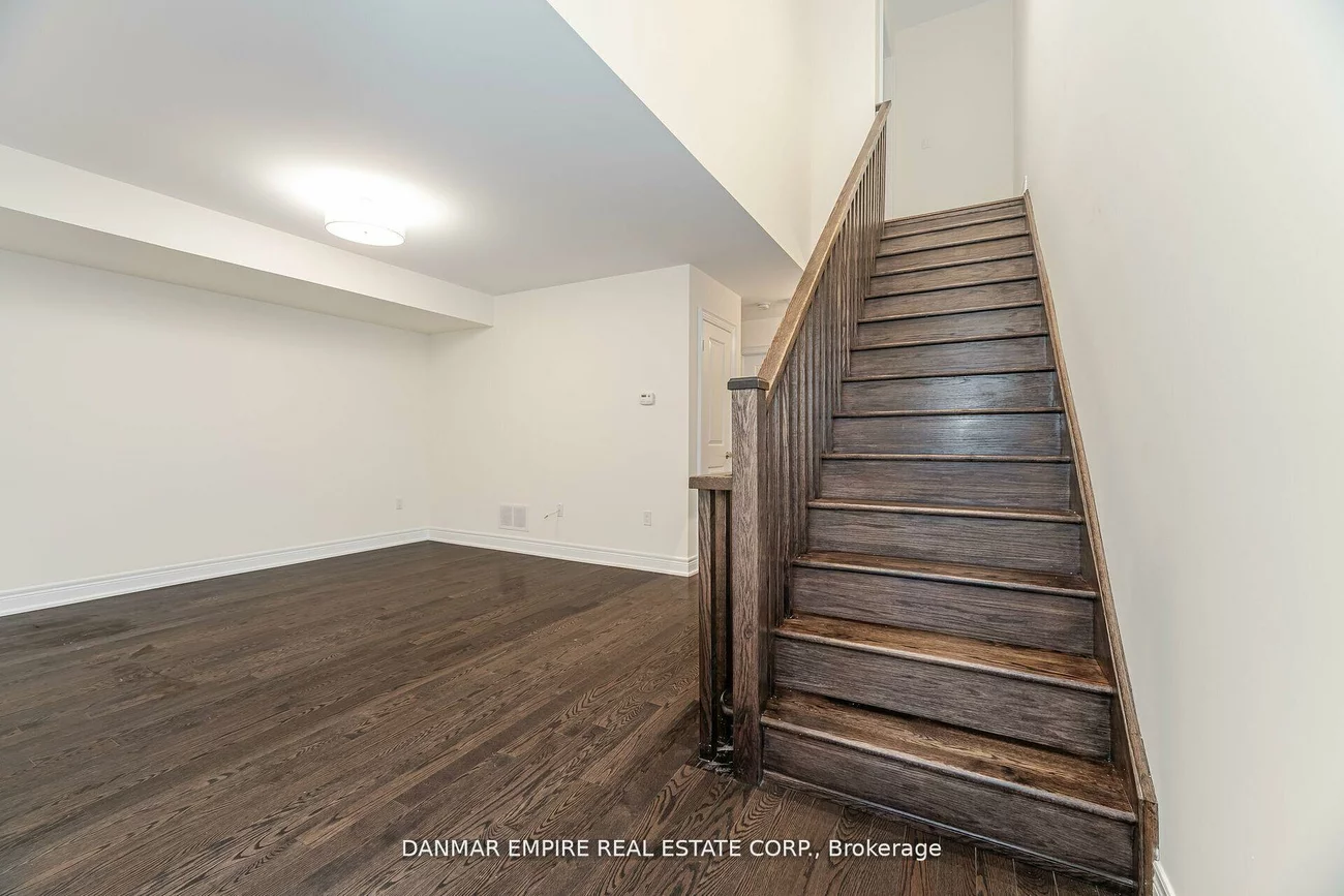 11, Hiawatha, Islington Woods, Vaughan
