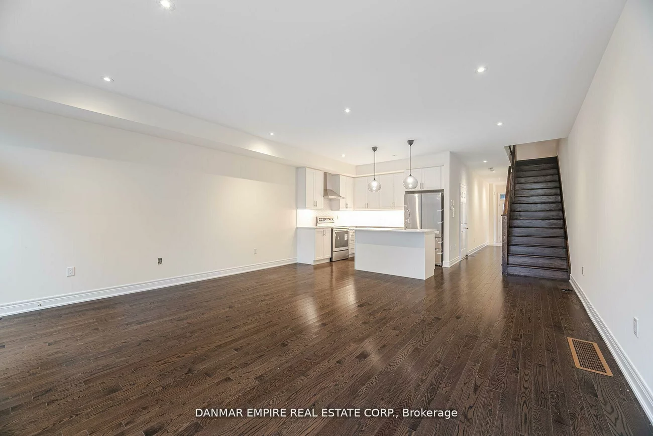 11, Hiawatha, Islington Woods, Vaughan