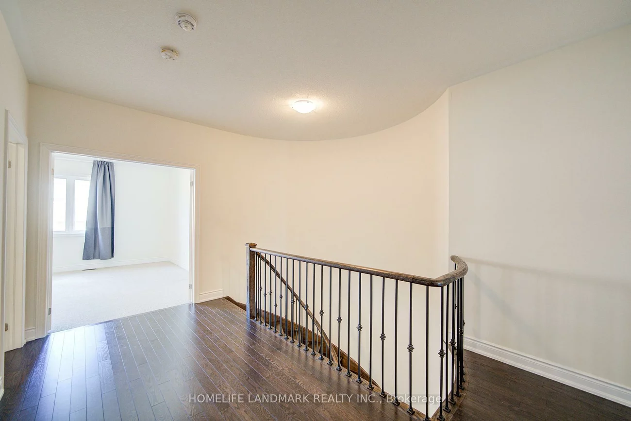 33, Cannes, Vellore Village, Vaughan