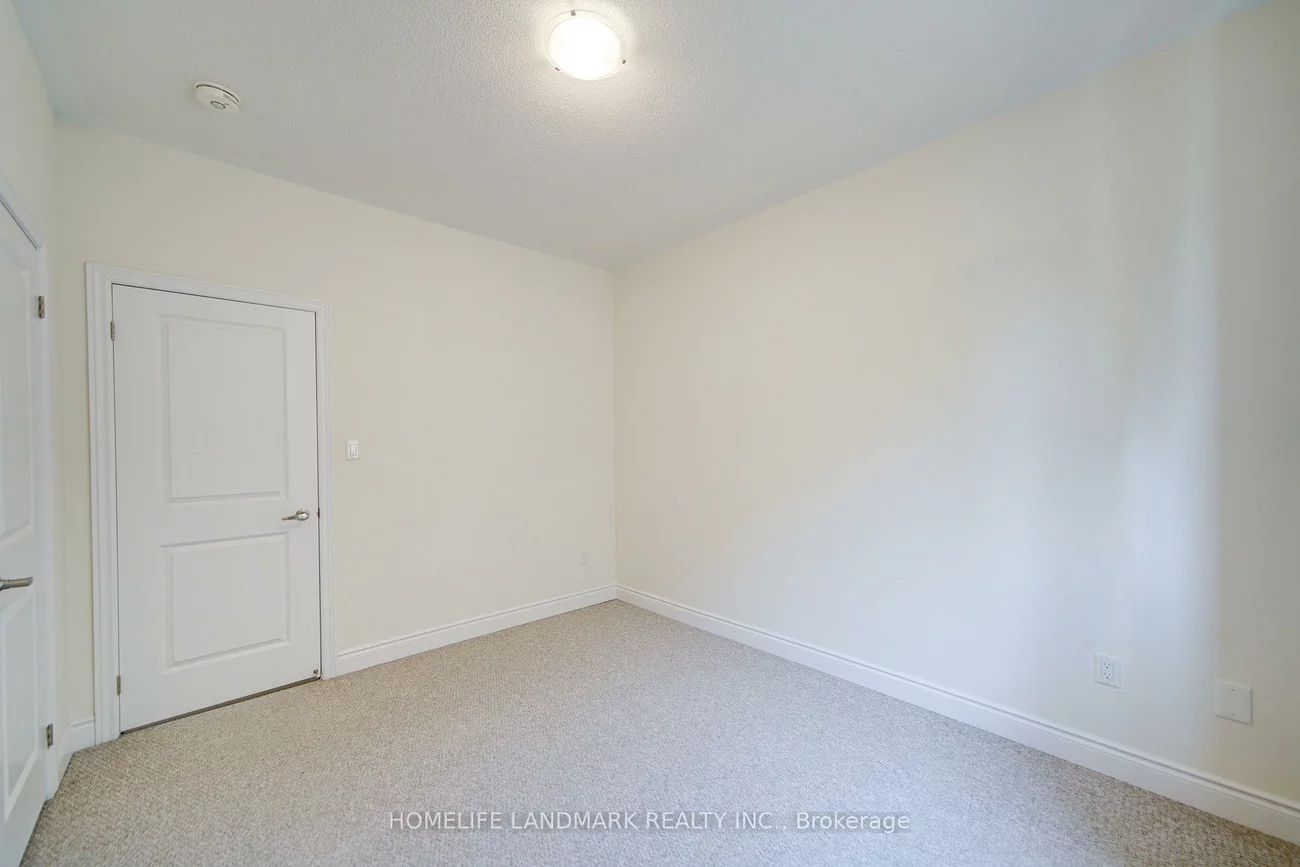 33, Cannes, Vellore Village, Vaughan
