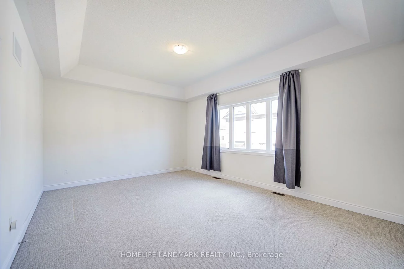 33, Cannes, Vellore Village, Vaughan