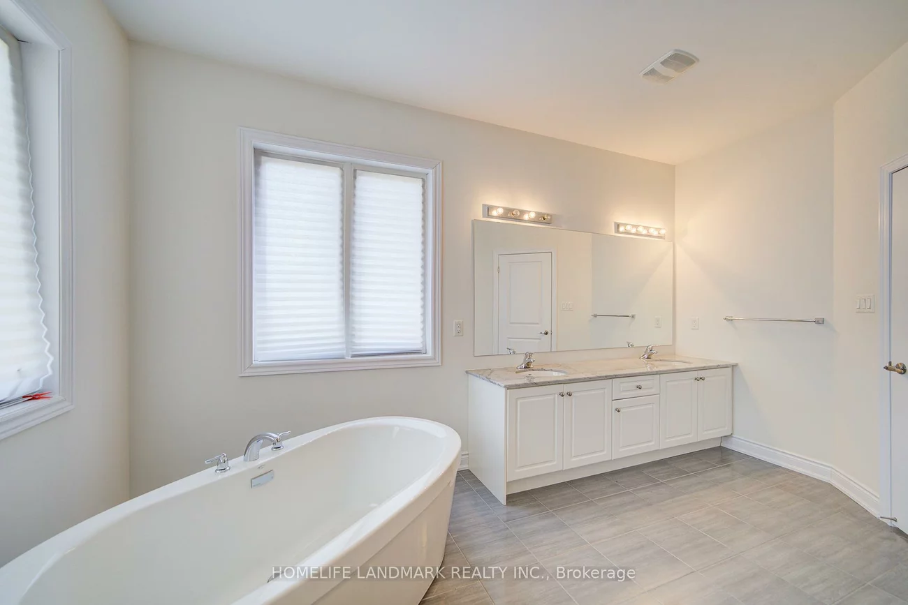 33, Cannes, Vellore Village, Vaughan