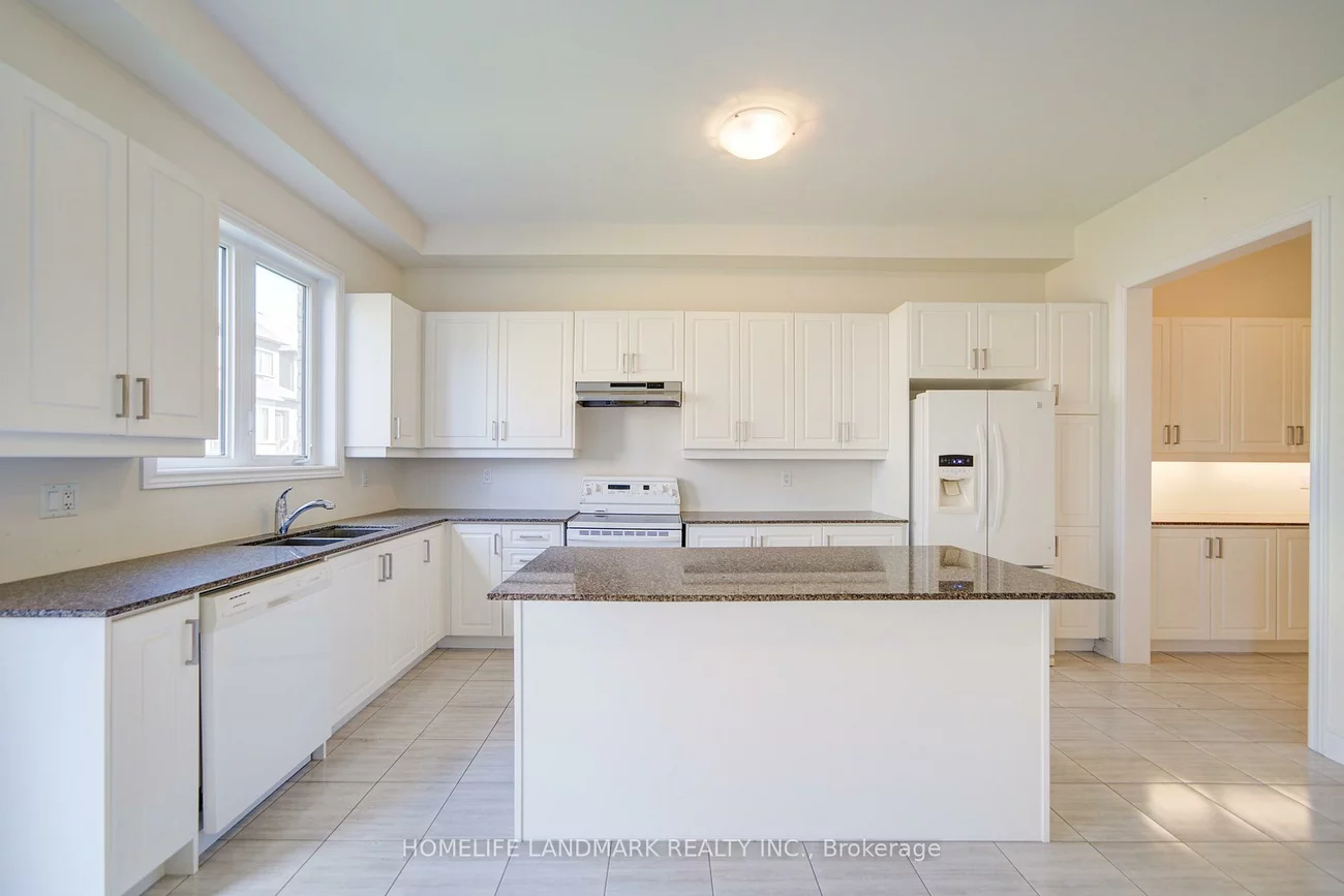 33, Cannes, Vellore Village, Vaughan