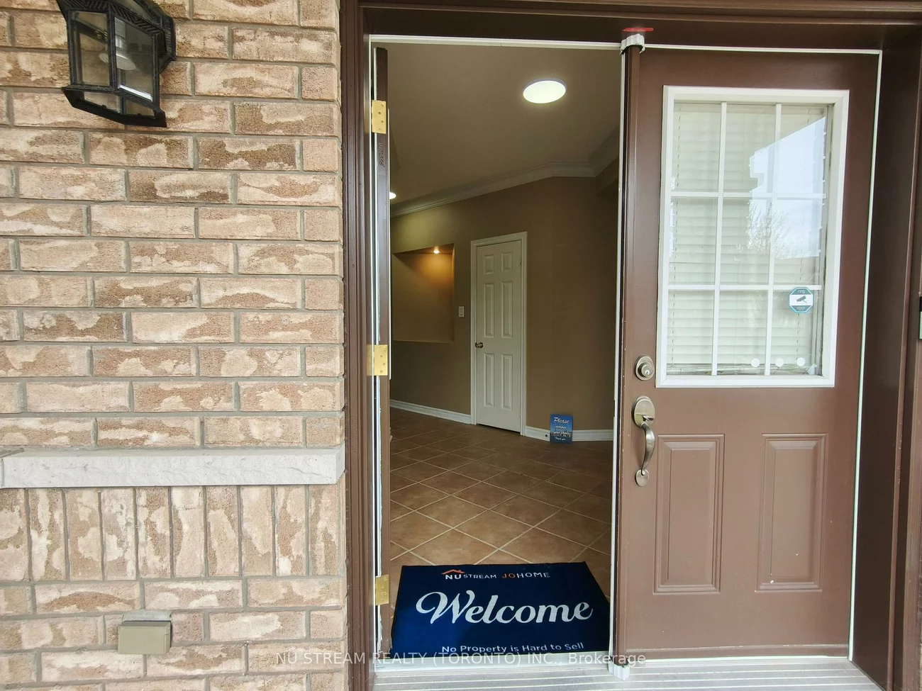 279, Twin Hills, Vellore Village, Vaughan