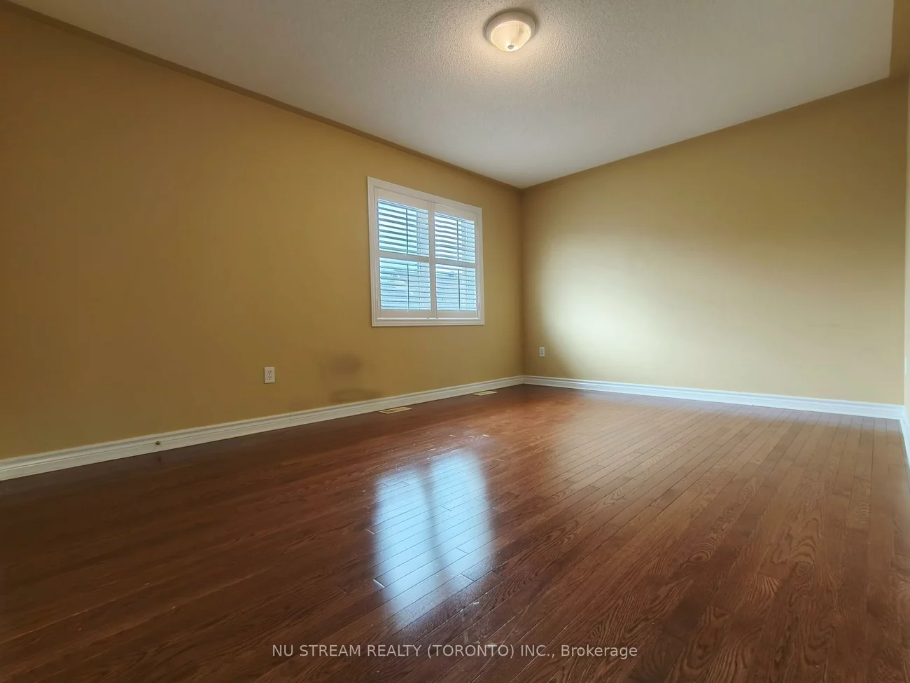 279, Twin Hills, Vellore Village, Vaughan