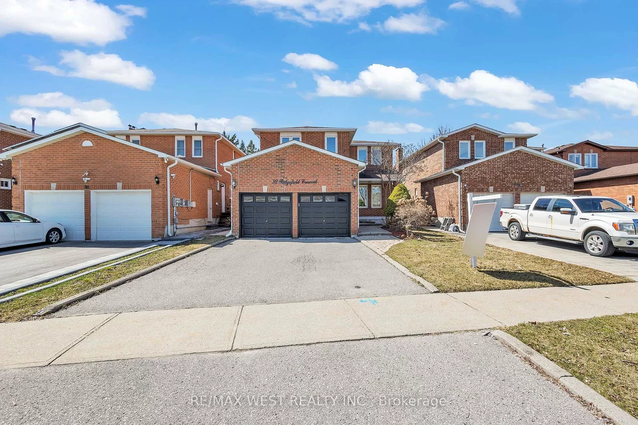 92, Ridgefield, Maple, Vaughan