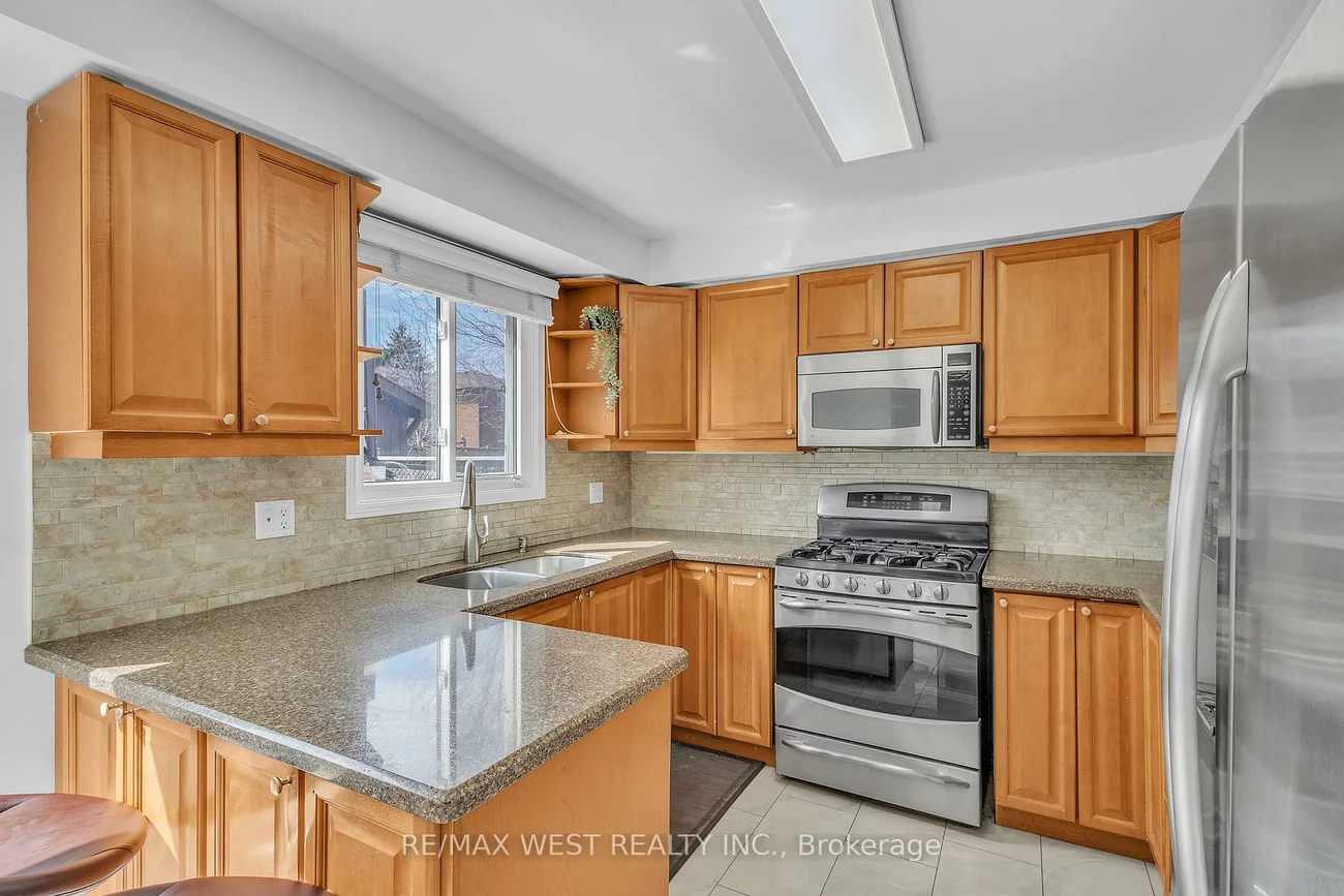 92, Ridgefield, Maple, Vaughan