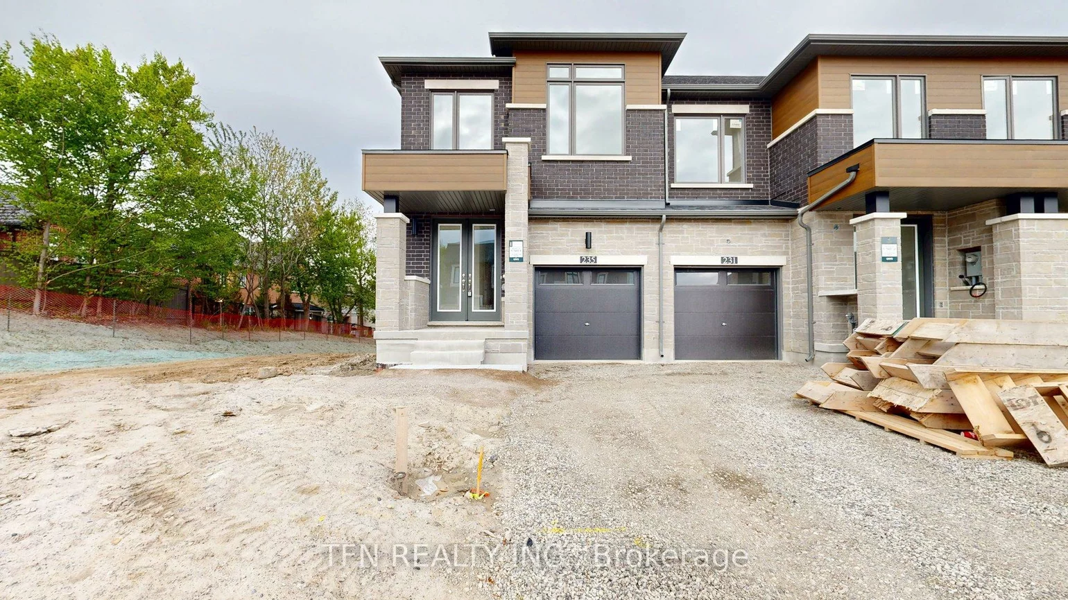 235, Grand Trunk, Patterson, Vaughan