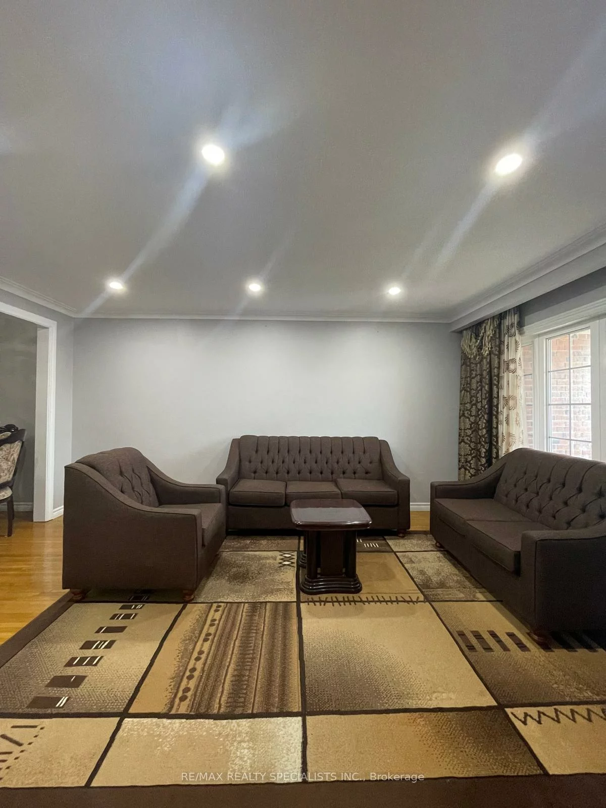 109, Button, West Woodbridge, Vaughan