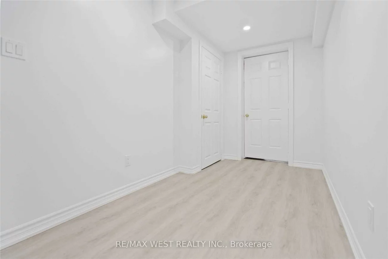 58, Keystar, Vellore Village, Vaughan