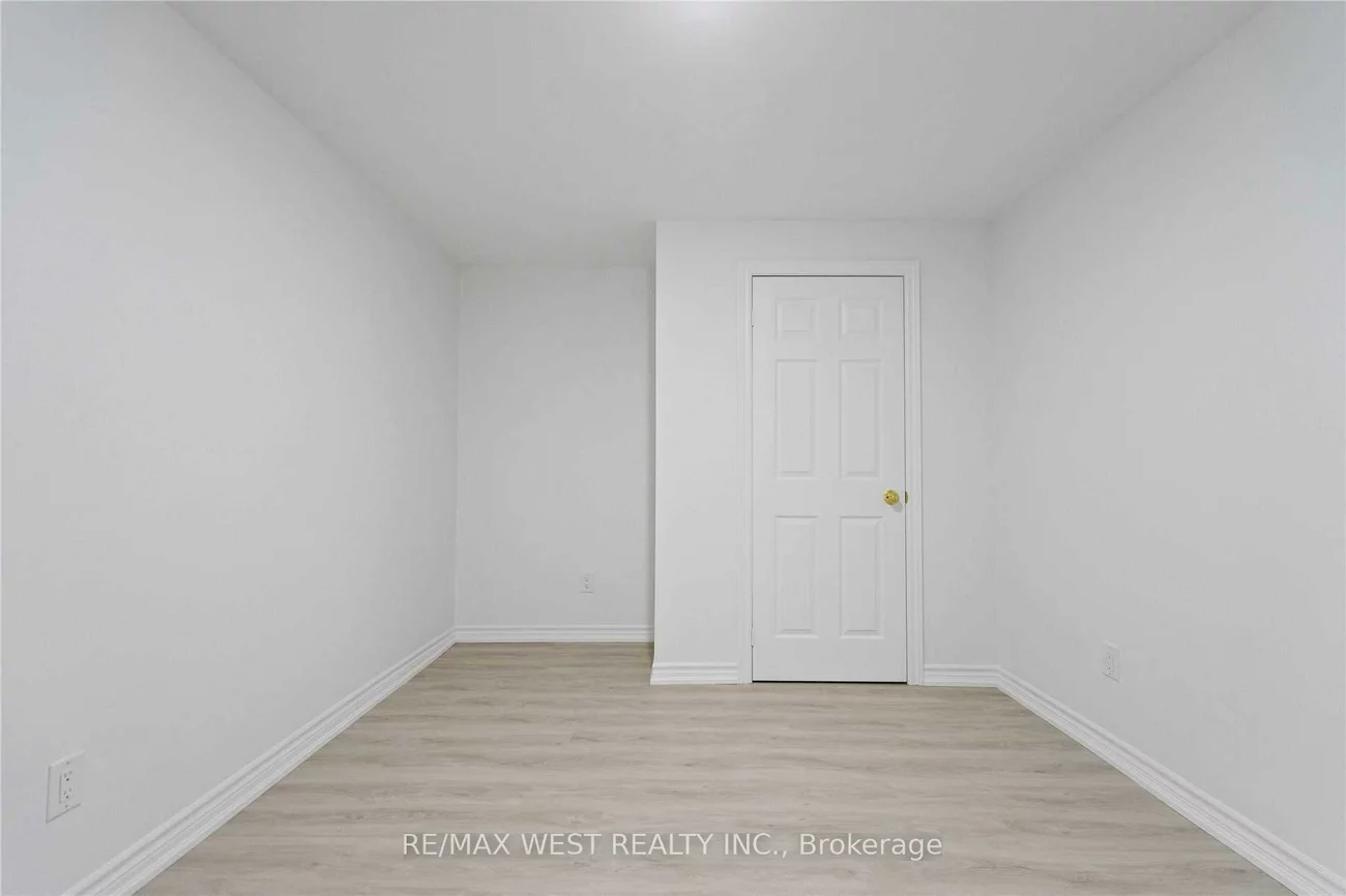 58, Keystar, Vellore Village, Vaughan