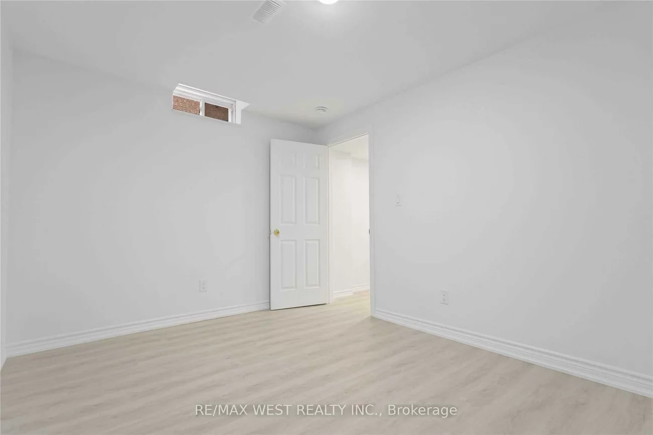 58, Keystar, Vellore Village, Vaughan