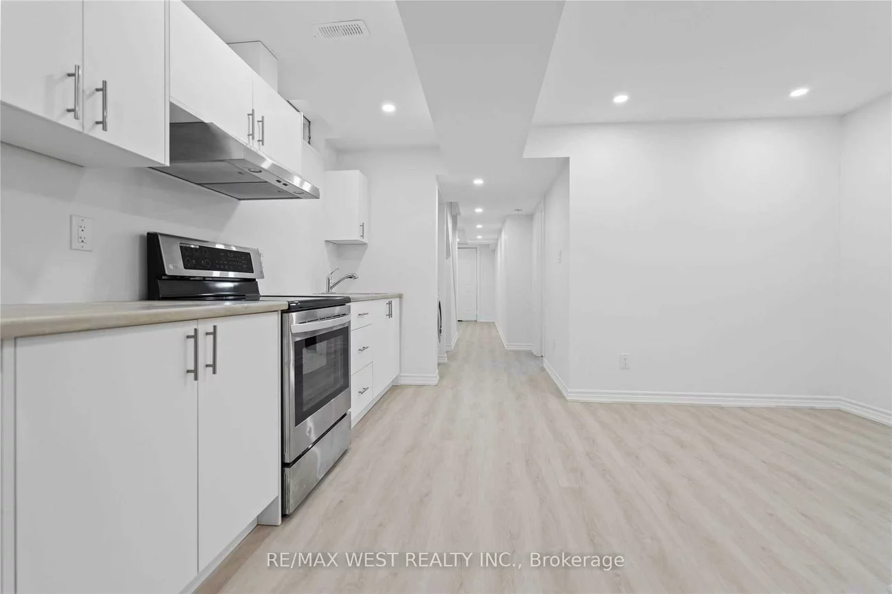 58, Keystar, Vellore Village, Vaughan