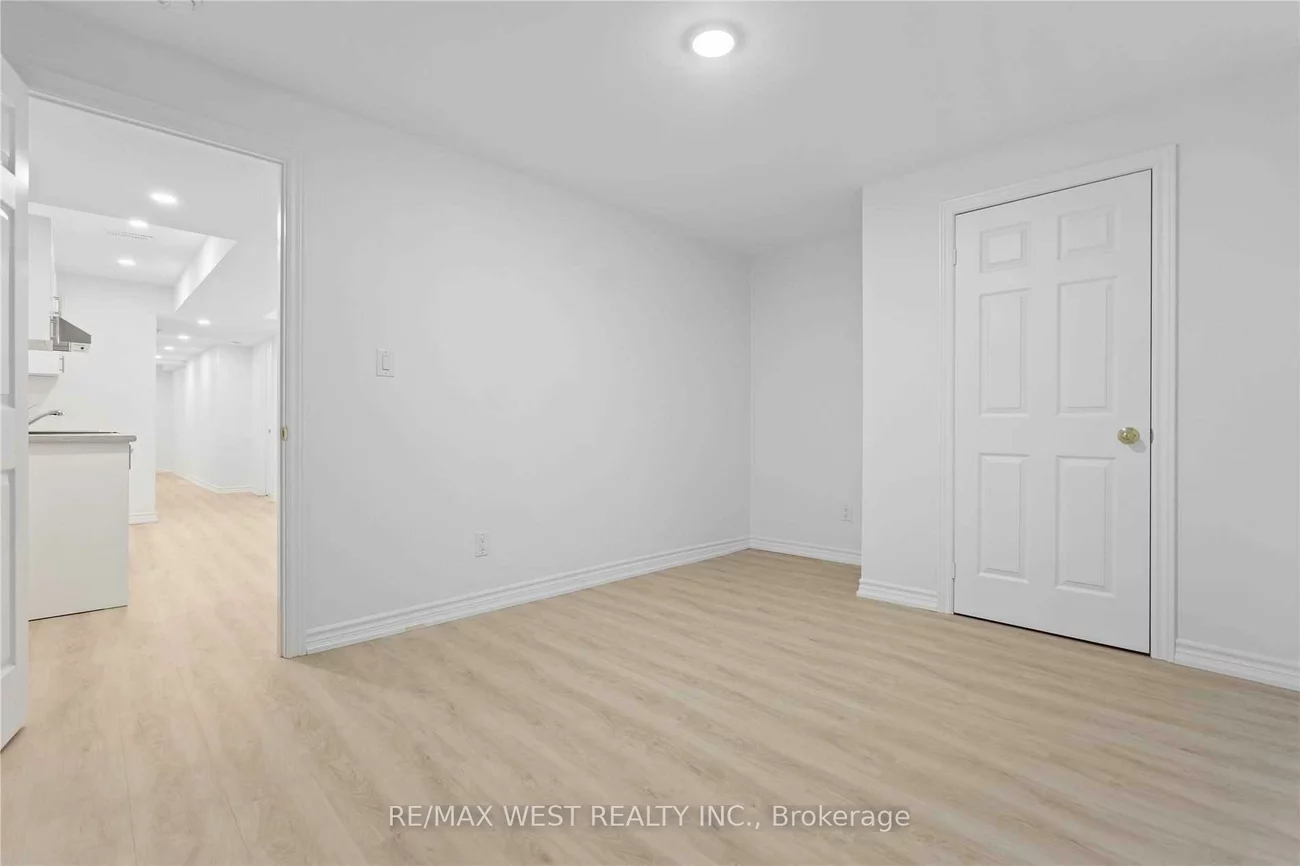 58, Keystar, Vellore Village, Vaughan