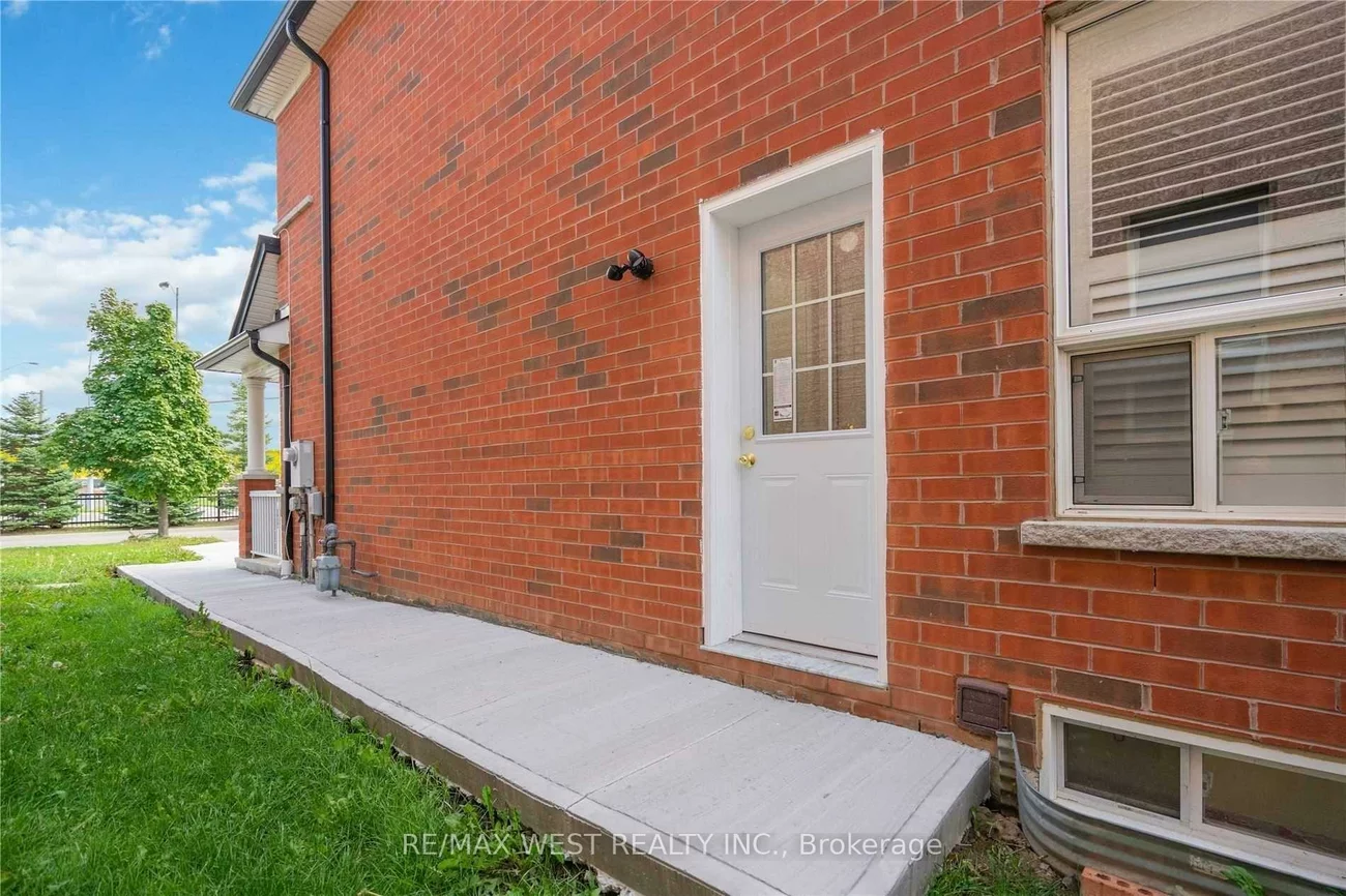 58, Keystar, Vellore Village, Vaughan