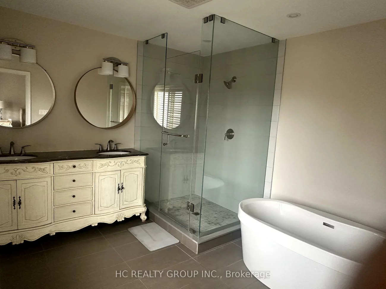 2, Sanibel, Uplands, Vaughan