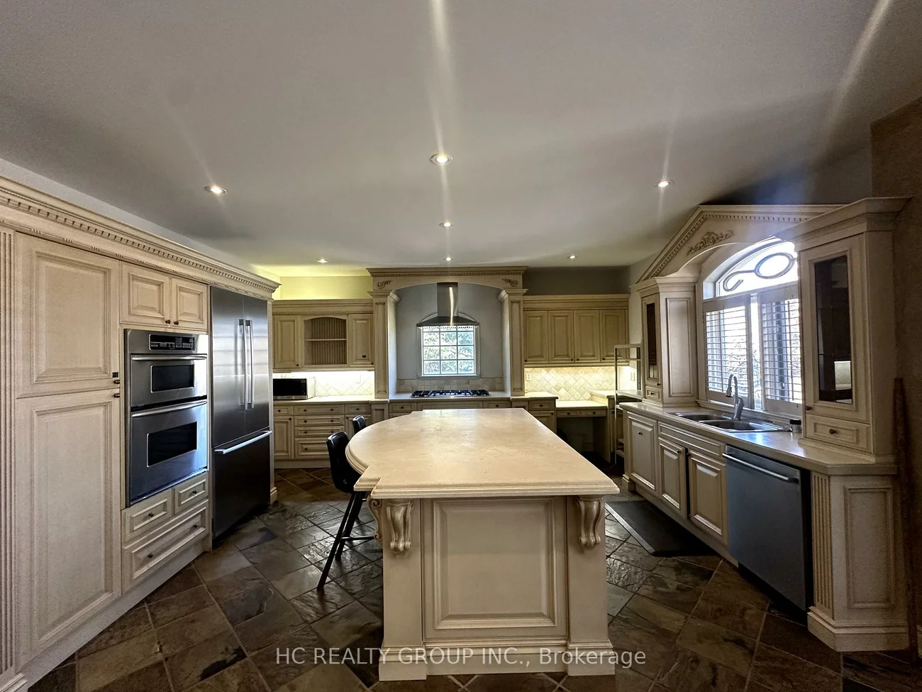 2, Sanibel, Uplands, Vaughan