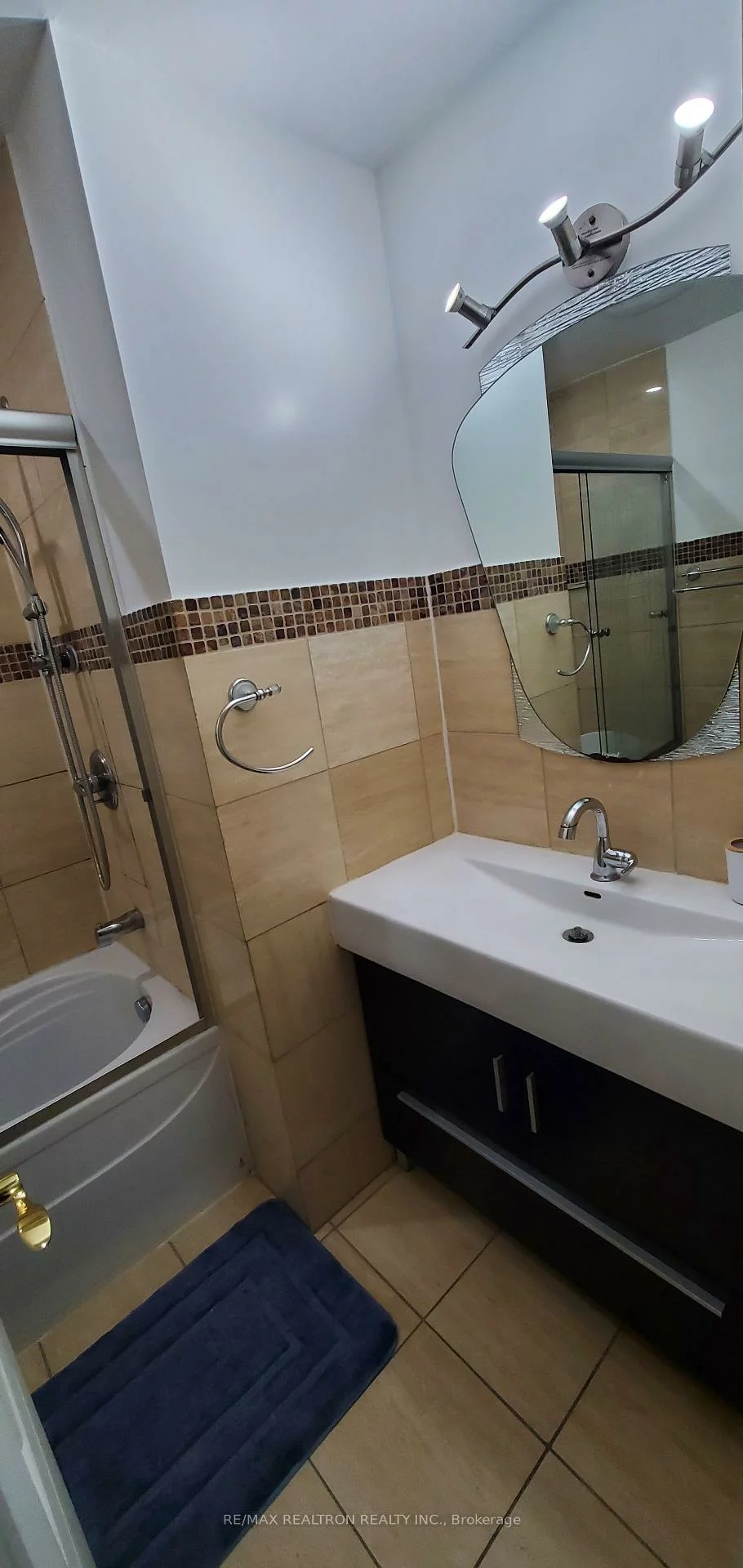 127, Gailcrest, Crestwood-Springfarm-Yorkhill, Vaughan
