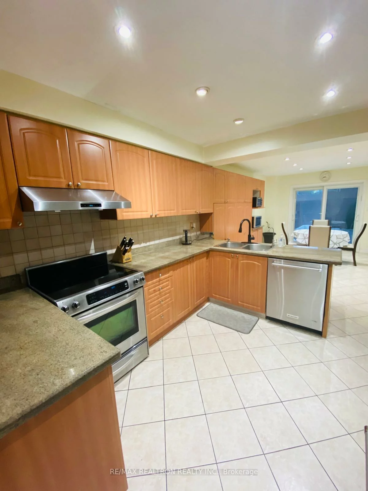 127, Gailcrest, Crestwood-Springfarm-Yorkhill, Vaughan