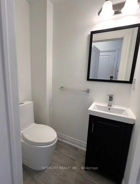 77, Vedette, Vellore Village, Vaughan