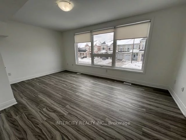 77, Vedette, Vellore Village, Vaughan