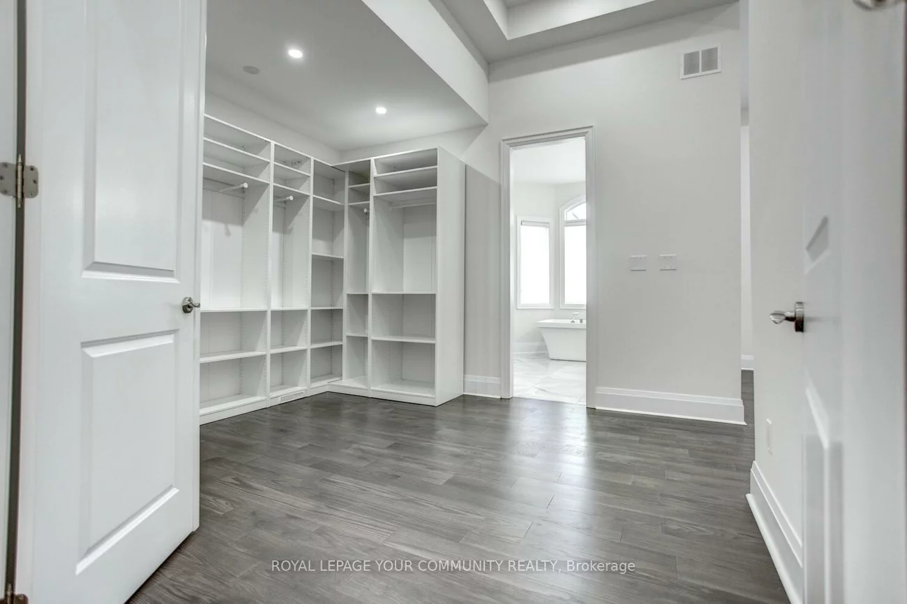 13, Bannockburn, Vellore Village, Vaughan