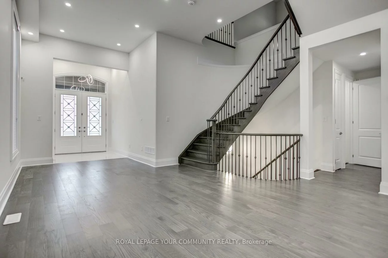 13, Bannockburn, Vellore Village, Vaughan