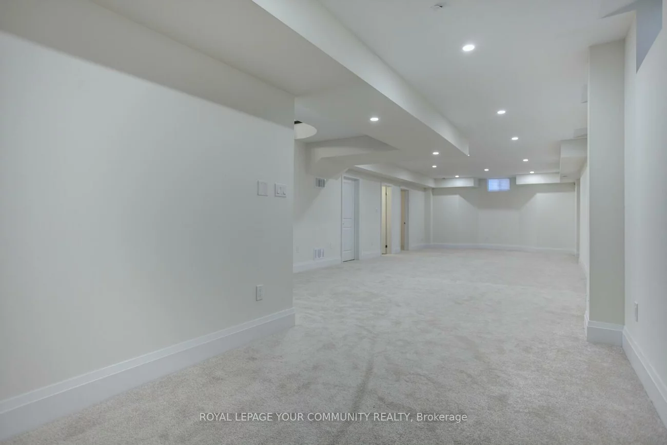 13, Bannockburn, Vellore Village, Vaughan