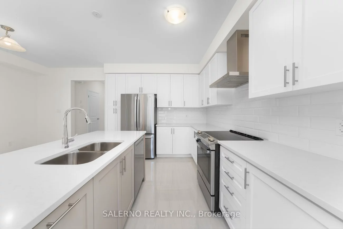 95, Adario, Vellore Village, Vaughan