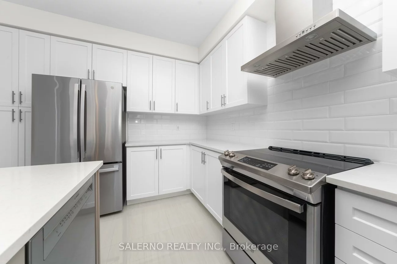 95, Adario, Vellore Village, Vaughan