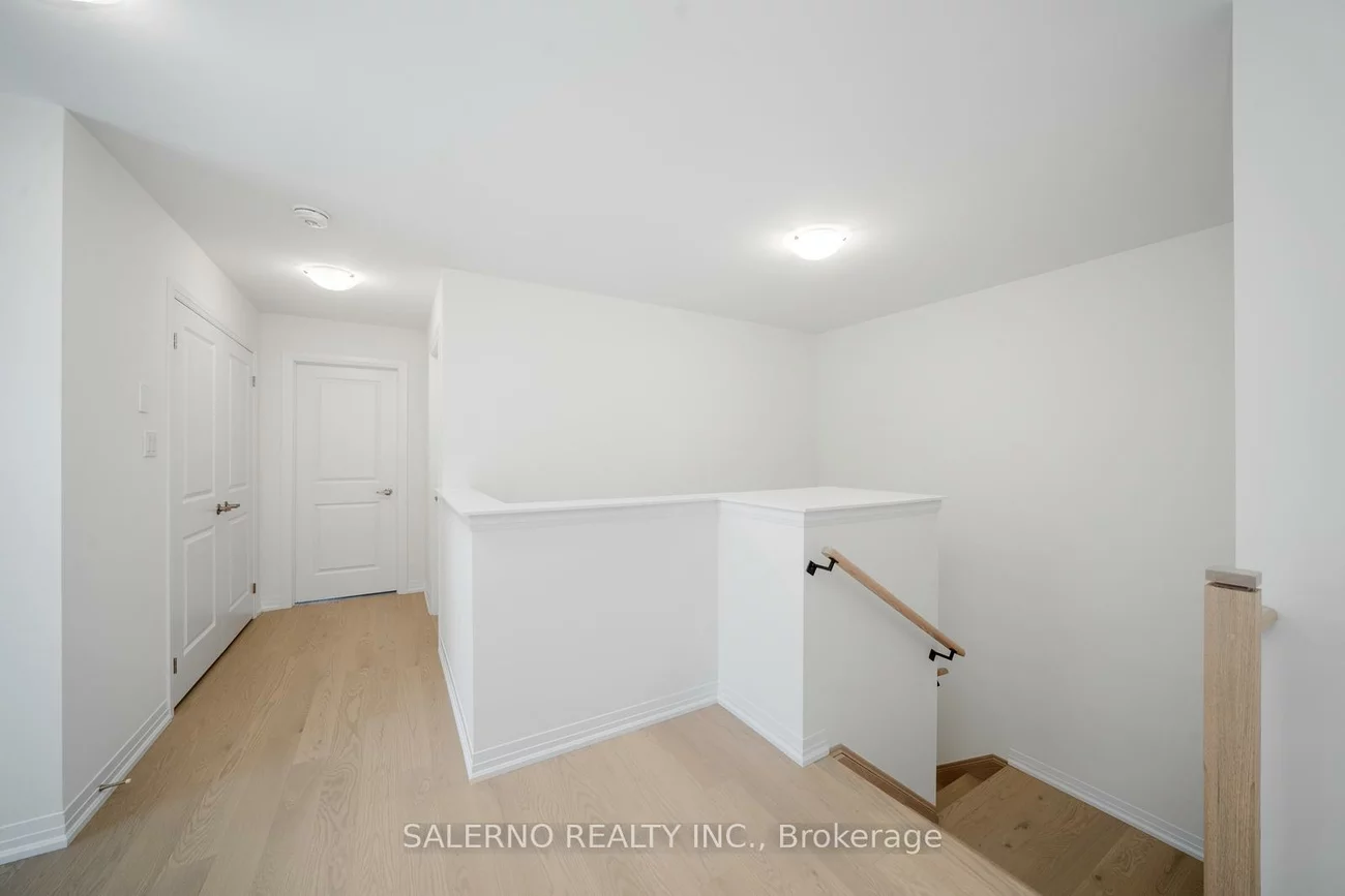 115, Adario, Vellore Village, Vaughan