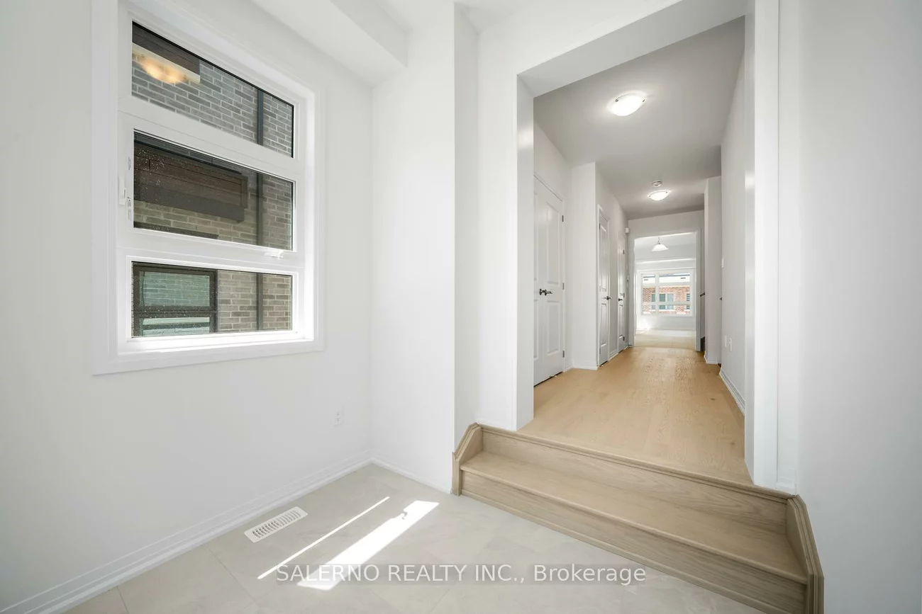 115, Adario, Vellore Village, Vaughan