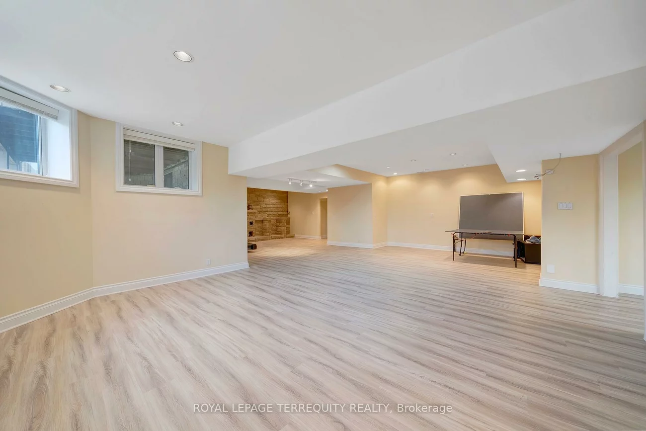 166, Arnold, Crestwood-Springfarm-Yorkhill, Vaughan